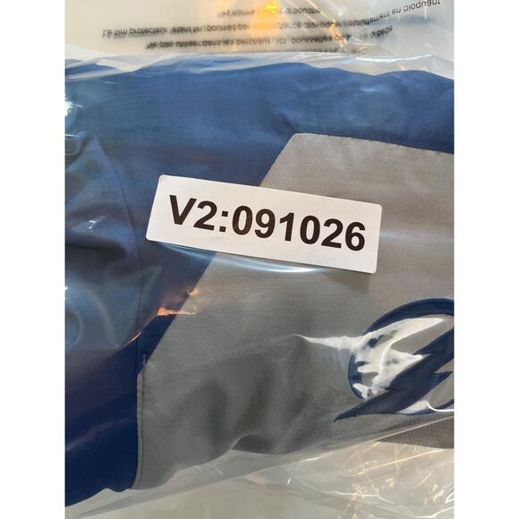 Reebok NHL Center Ice Tampa Bay Lightning ¼ Zip Pullover Jacket Size S - Picture 4 of 9